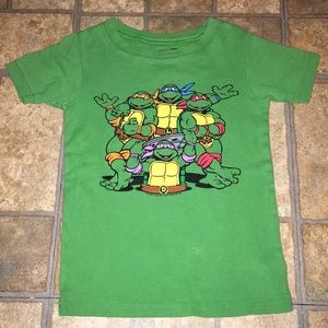 Old Navy ninja turtles green shirt